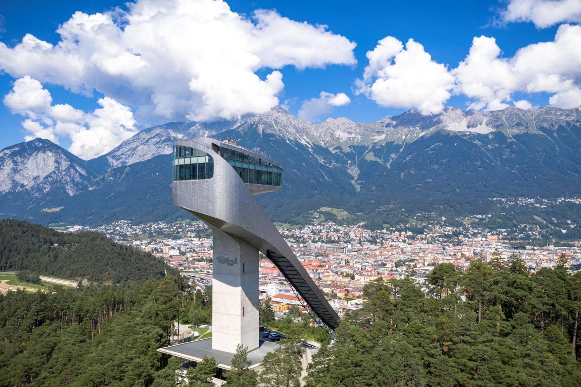 Hotel Gruberhof Innsbruck Igls B&B ภายนอก รูปภาพ