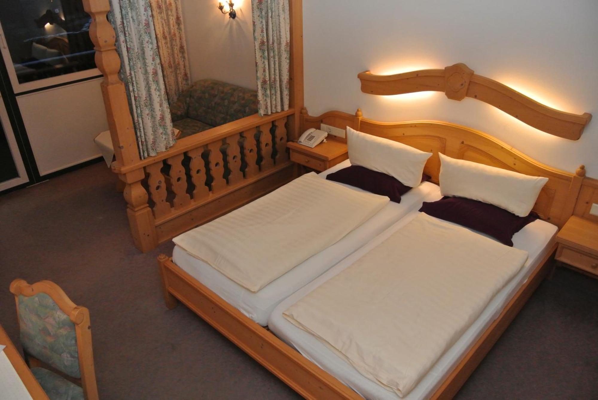 Hotel Gruberhof Innsbruck Igls B&B ห้อง รูปภาพ